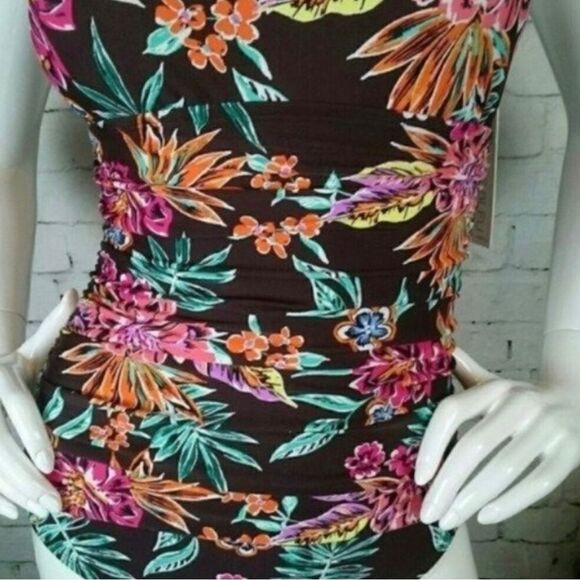 Into the Bleu Women Swim One Piece sz 8 - Picture 3 of 6